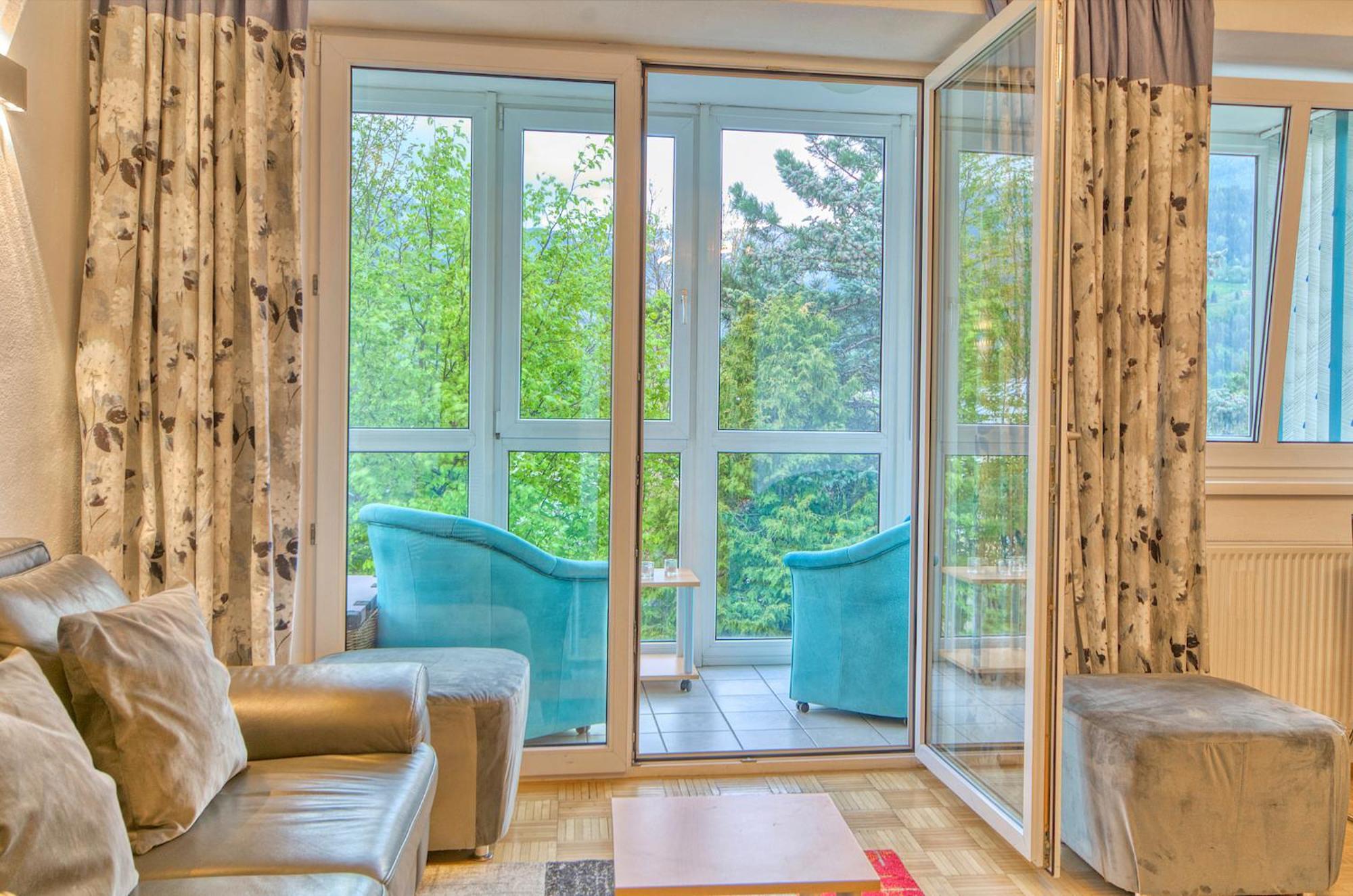 Tini - By Alpen Zell am See